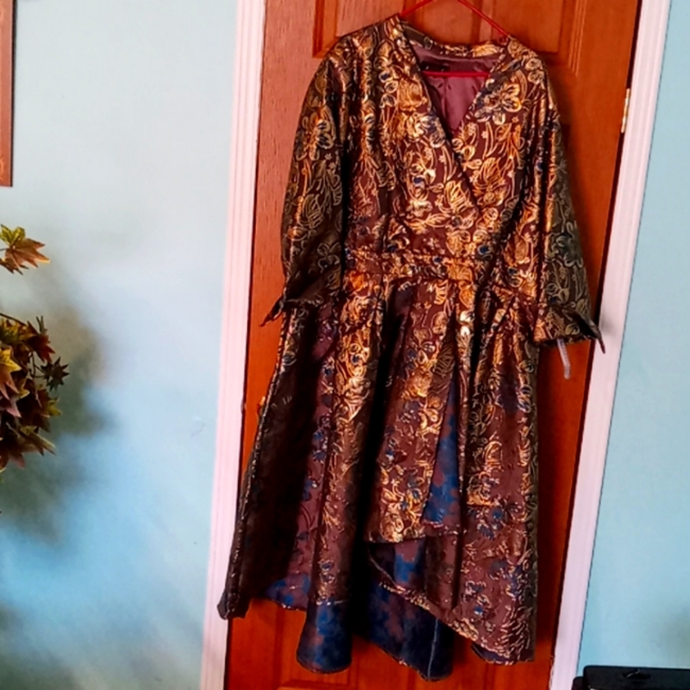 Cocktail Facing dress